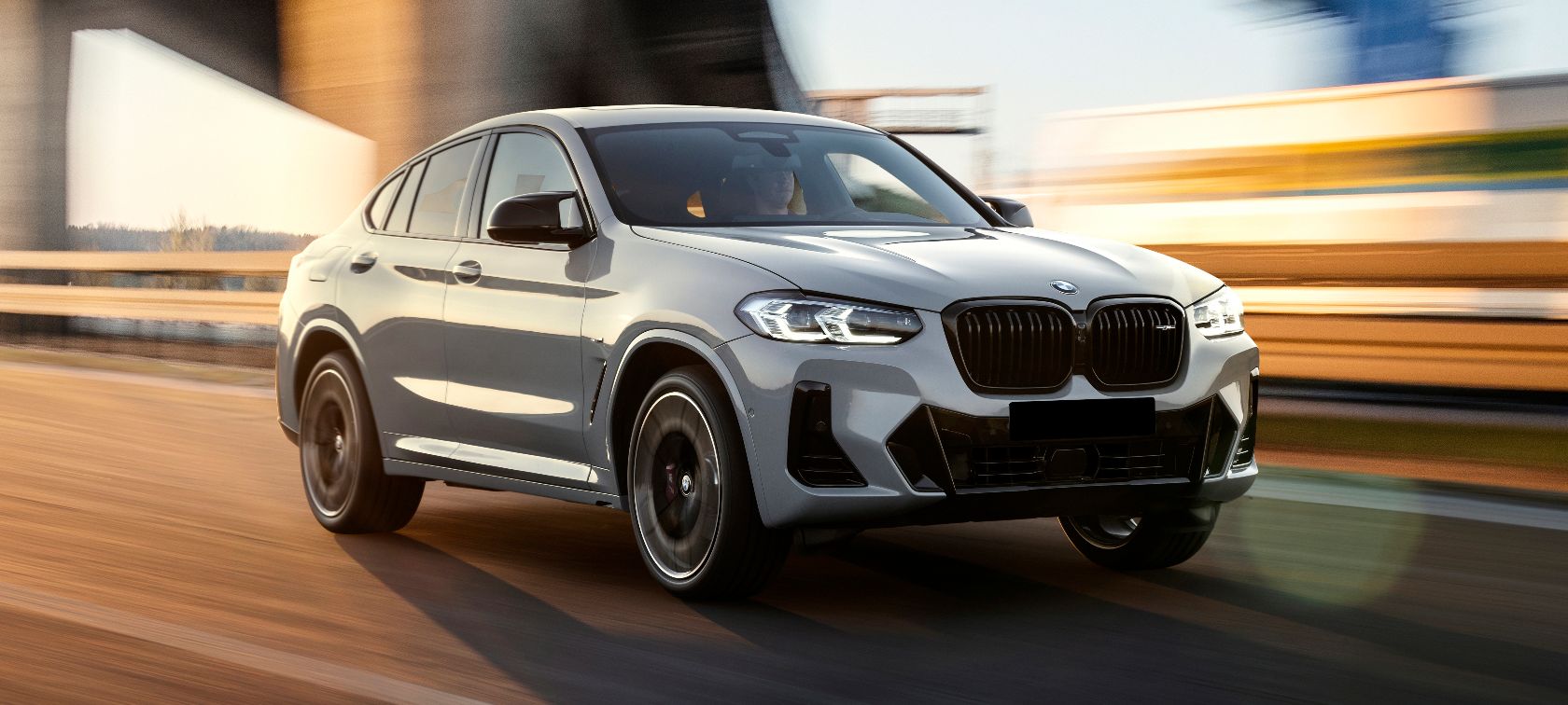 BMWX4